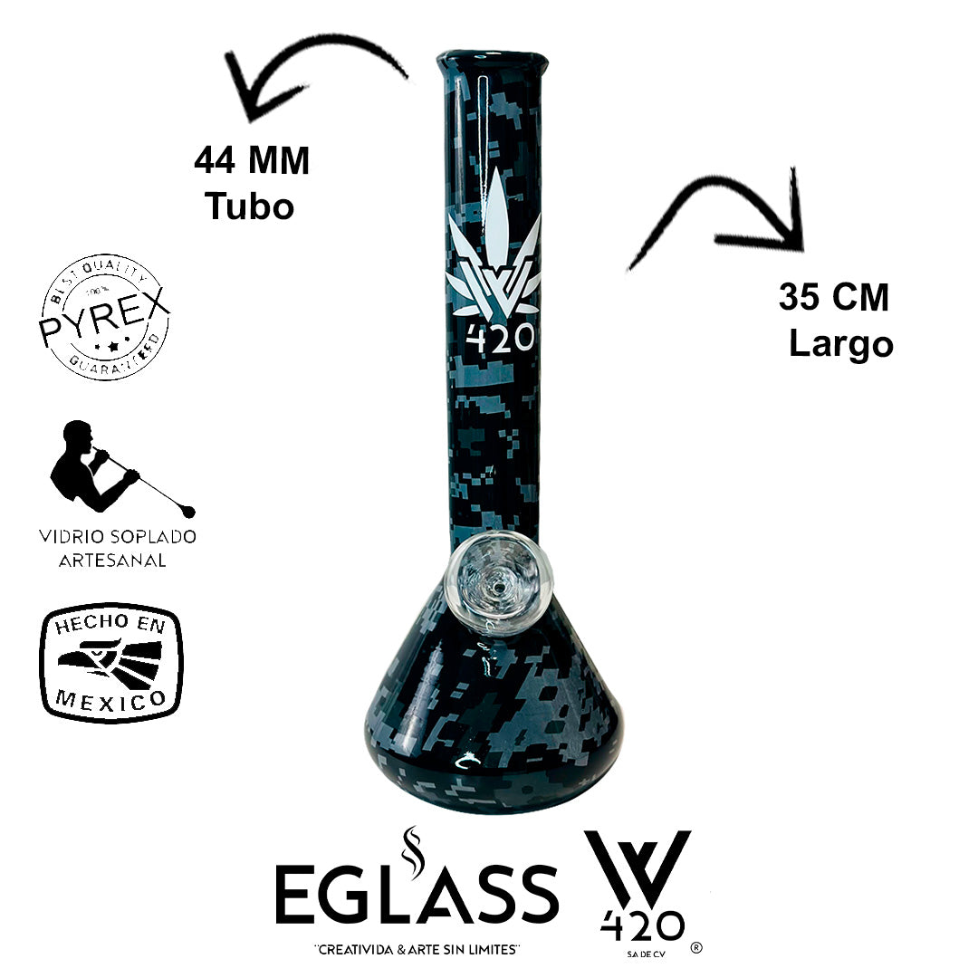 Bong Pyrex W420 Lisander 09